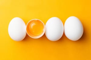 Trứng gà thảo dược Ola – Dinh dưỡng, an toàn, lành tính